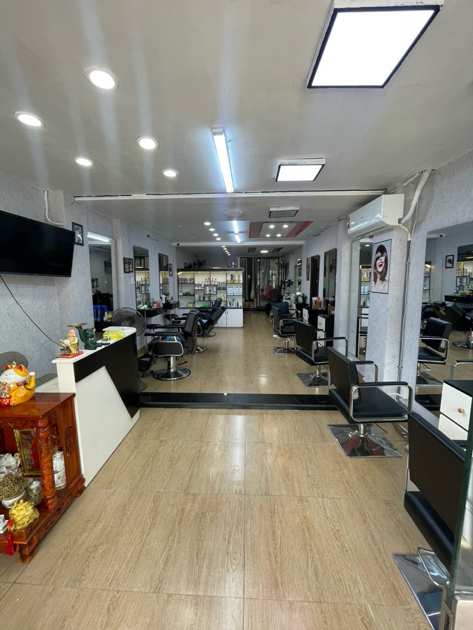 CHO THUÊ MẶT BẰNG MẶT TIỀN TRƯƠNG CÔNG ĐỊNH , PHÙ HỢP KINH DOANH SPA ,NAILS, VĂN PHÒNG