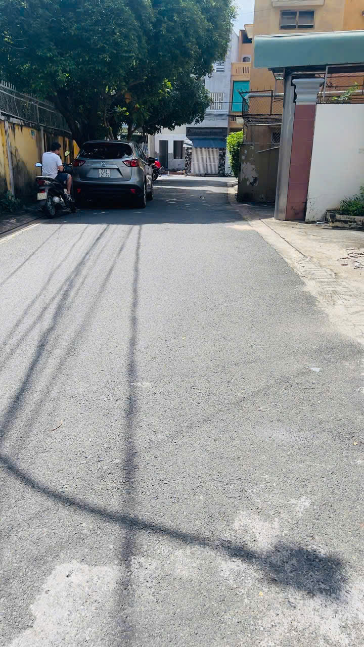 BÁN NHÀ ĐẸP HẺM Ô TÔ HOÀNG VĂN THỤ, PHƯỜNG 7, VŨNG TÀU, DIỆN TÍCH 98M2 KHU VỰC DÂN TRÍ CAO, TIỀM NĂNG