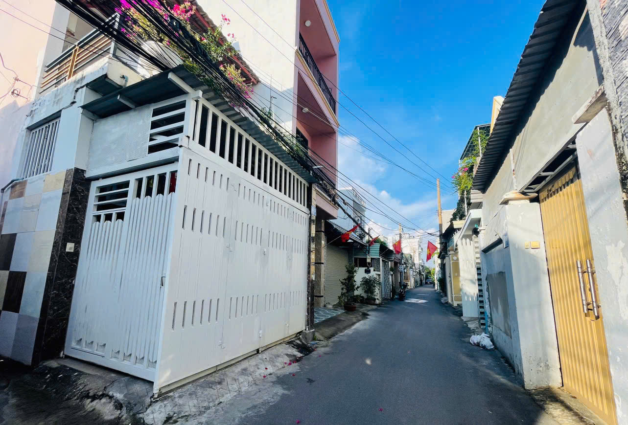 BÁN NHÀ ĐƯỜNG PHẠM HỒNG THÁI, PHƯỜNG 7, VŨNG TÀU, DIỆN TÍCH 47M2 NGAY TRUNG TÂM ĐÔNG DÂN CƯ, VỊ TRÍ ĐẸP