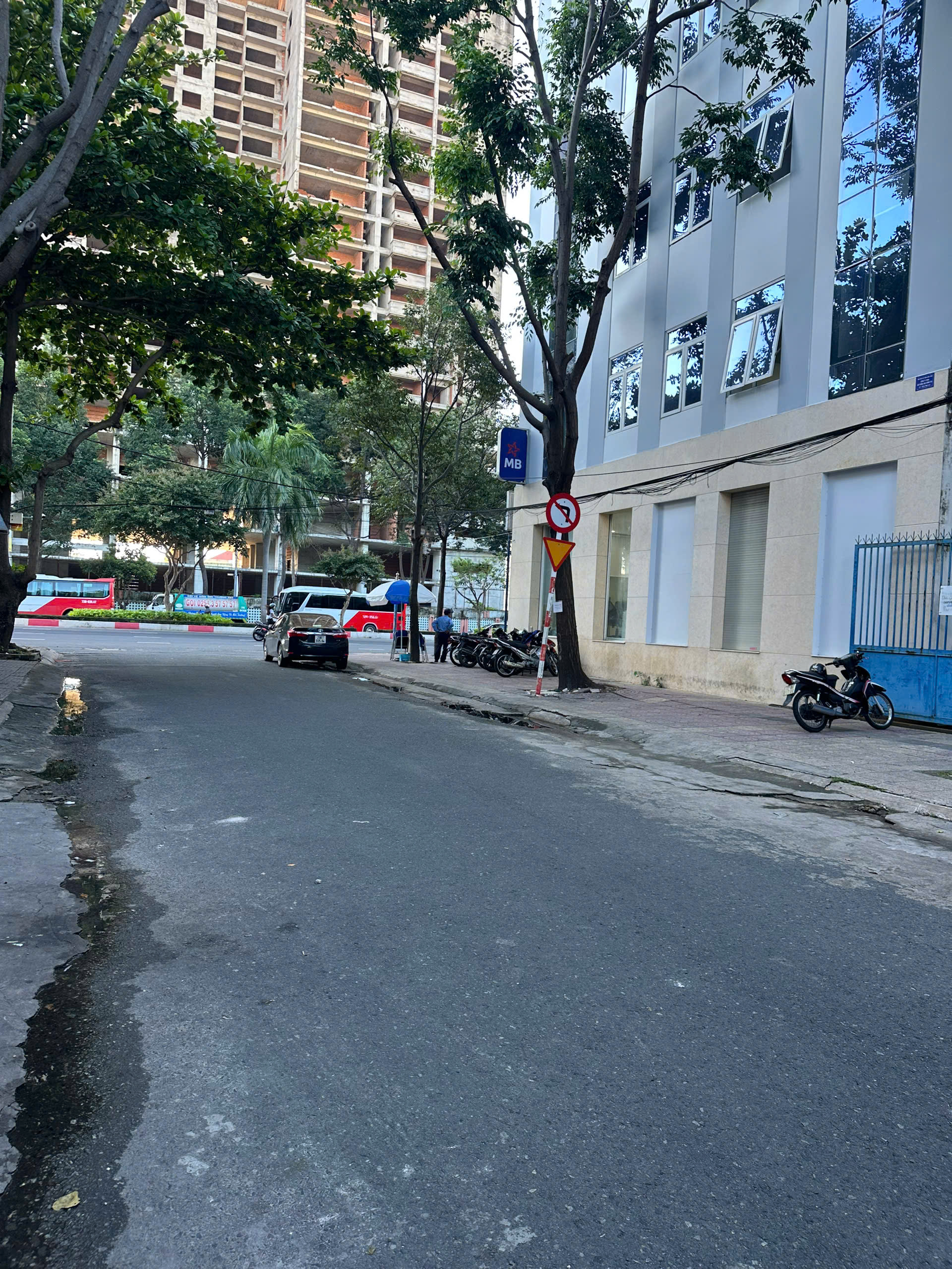 BÁN NHÀ MẶT TIỀN CAO THẮNG, PHƯỜNG 7, VŨNG TÀU, KHU VỰC ĐÔNG DÂN CƯ, VỊ TRÍ ĐẸP ĐẦU TƯ NHÀ Ở KINH DOANH SINH LỜI
