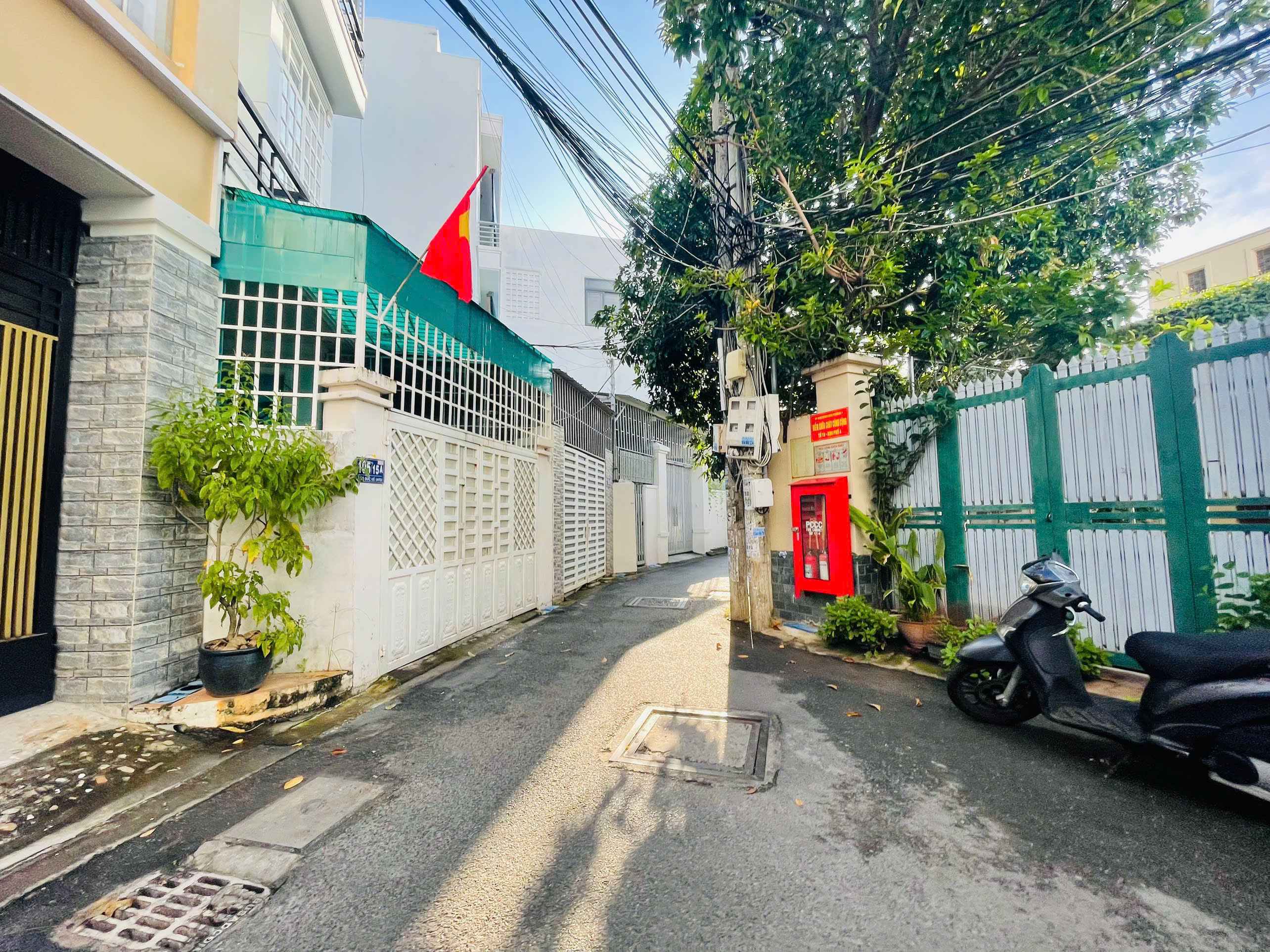 BÁN NHÀ 1 TRỆT 2 LẦU NGÔ ĐỨC KẾ, PHƯỜNG 7, VŨNG TÀU, DIỆN TÍCH 73.6M2 CÓ SÂN THƯỢNG, BAN CÔNG KHÔNG GIAN XANH