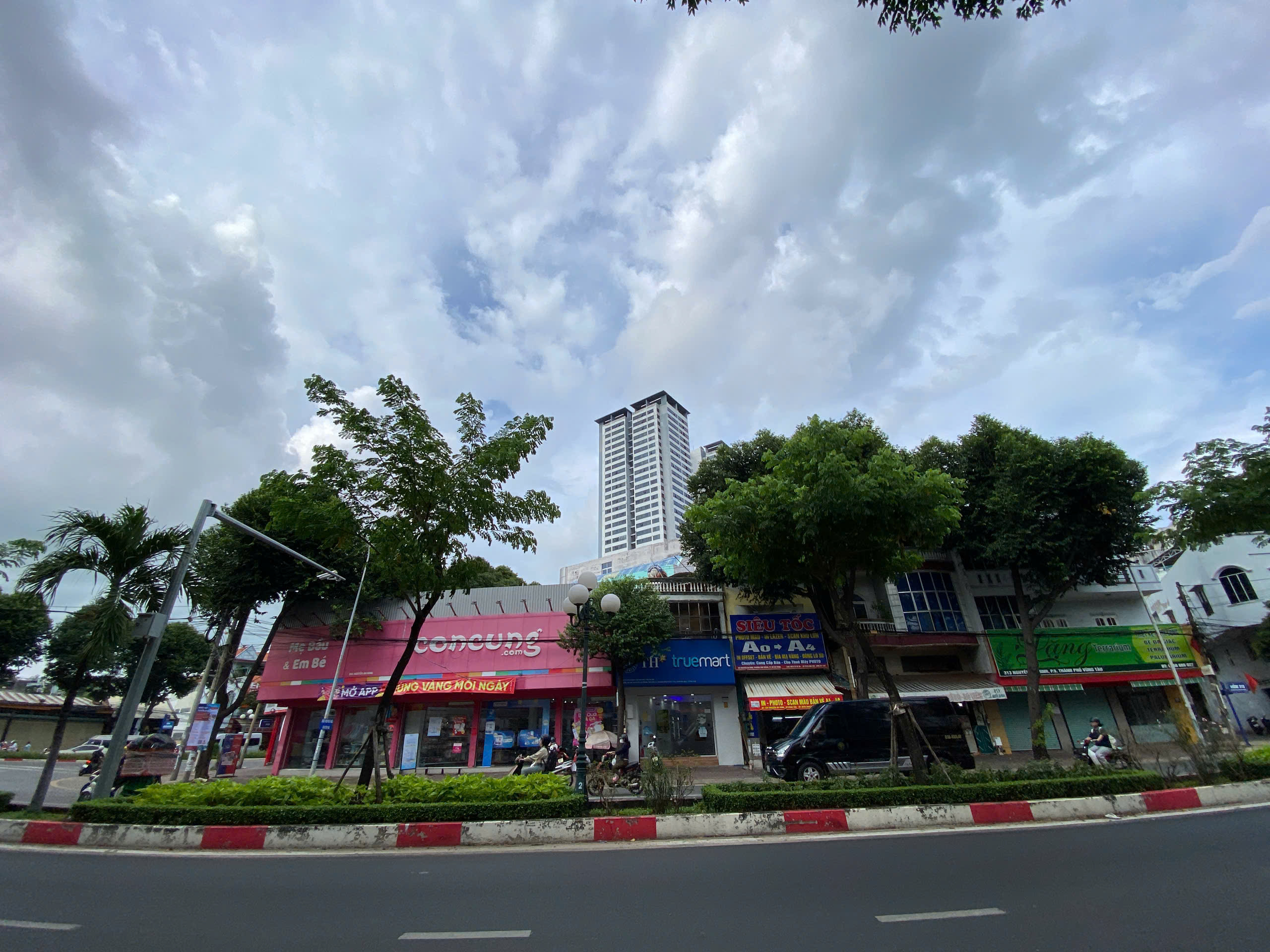 BÁN NHÀ 1 TRỆT 1 LẦU, MẶT TIỀN NGUYỄN AN NINH, VŨNG TÀU, DIỆN TÍCH 81M2 VỊ TRÍ TRUNG TÂM SẦM UẤT