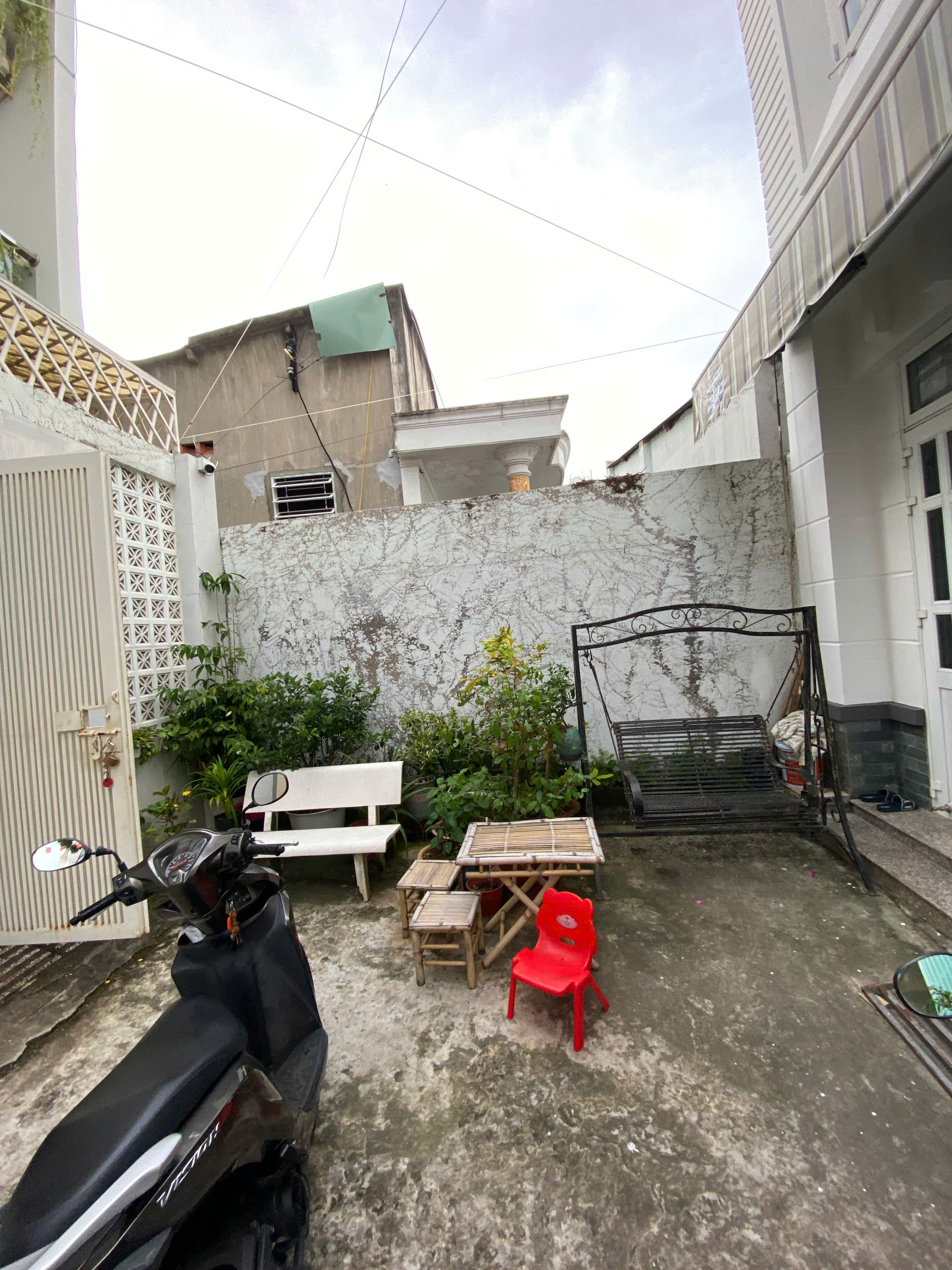 BÁN NHÀ ĐƯỜNG HOÀNG HOA THÁM, PHƯỜNG THẮNG TAM, VŨNG TÀU, DIỆN TÍCH 74.8M2 NGAY TRUNG TÂM SẦM UẤT, HẺM Ô TÔ