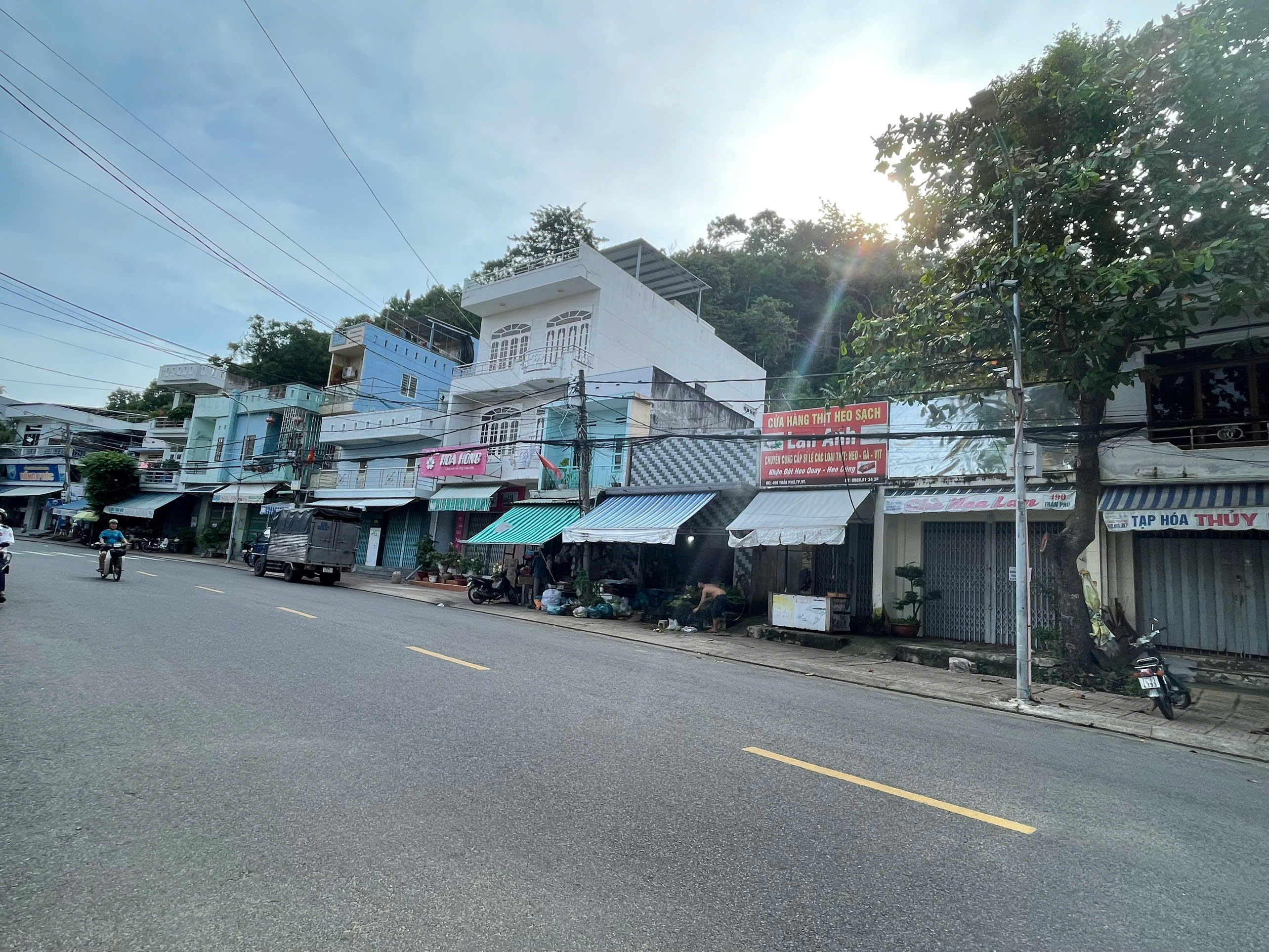 CHO THUÊ MẶT BẰNG TRẦN PHÚ, VŨNG TÀU, KHU VỰC GẦN BIỂN, PHÙ HỢP KINH DOANH HOẶC Ở