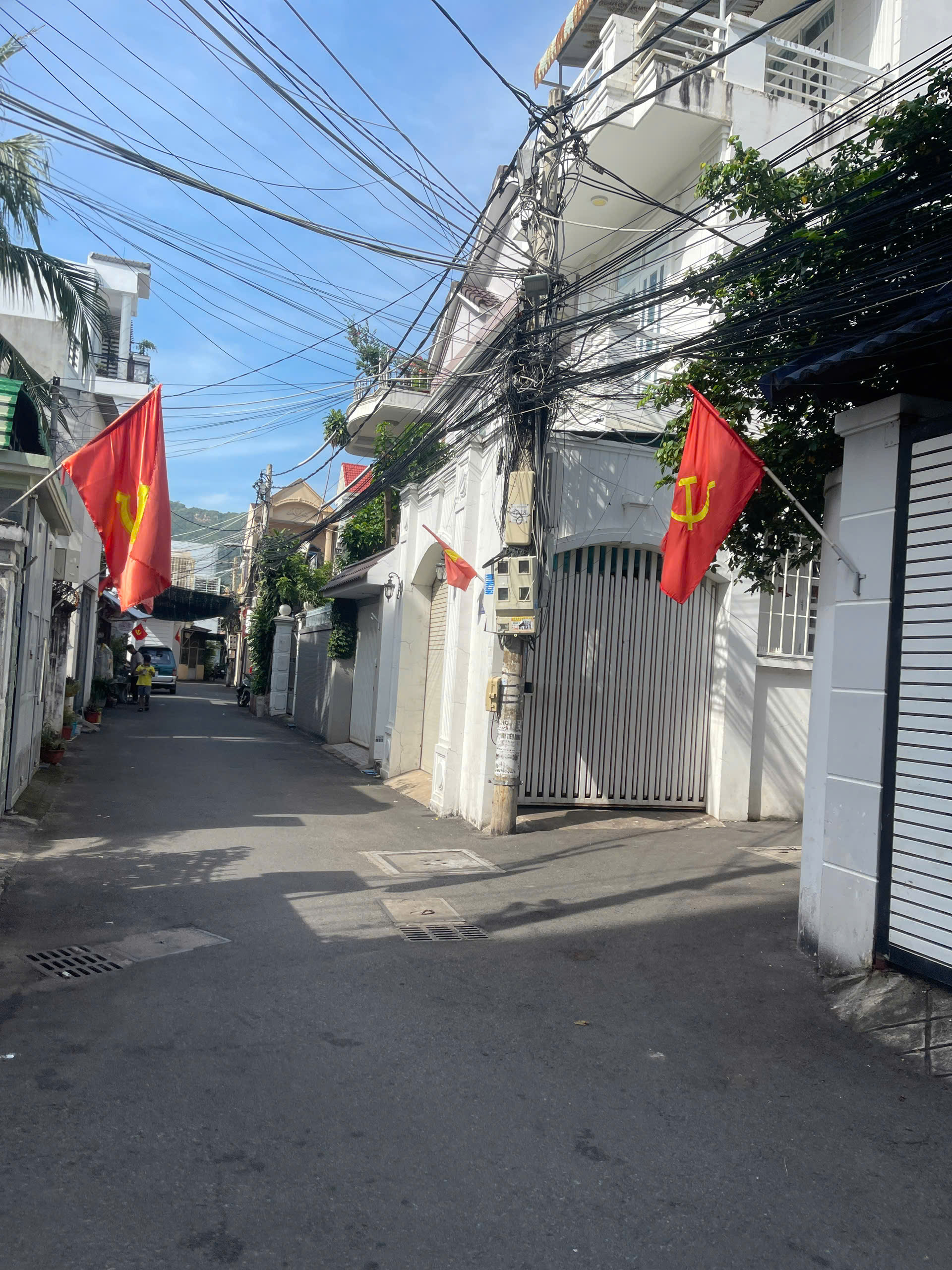 BÁN NHÀ 1 TRỆT 3 LẦU, ĐƯỜNG NGUYỄN AN NINH, VŨNG TÀU, KHU VỰC SẦM UẤT, TIỀM NĂNG, AN NINH