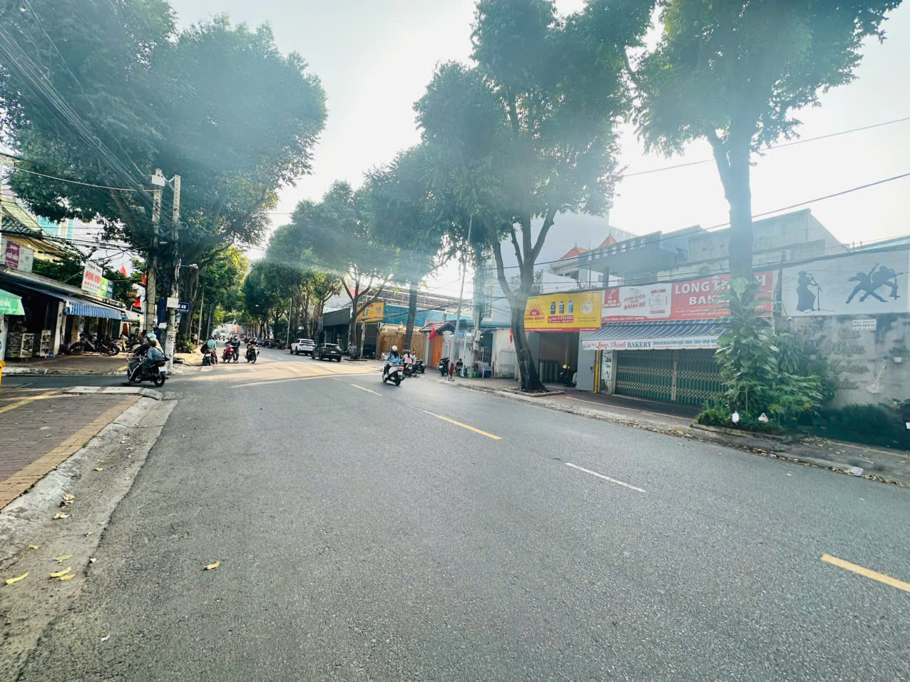 CHO THUÊ NHÀ MẶT TIỀN NGUYỄN TRƯỜNG TỘ, VŨNG TÀU, THUỘC TRUNG TÂM SẦM UẤT, PHÙ HỢP KINH DOANH VĂN PHÒNG, SPA RẤT ĐẸP