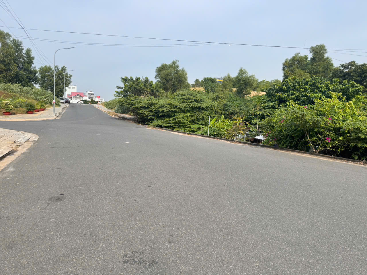 BÁN BIỆT THỰ KHU PHƯƠNG NAM, PHƯỜNG 8, VŨNG TÀU