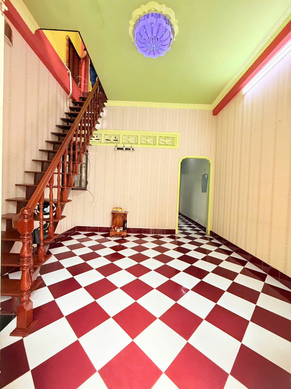 BÁN NHÀ ĐƯỜNG LÊ LỢI, VŨNG TÀU, DIỆN TÍCH 62M2 VỊ TRÍ ĐÔNG DÂN CƯ, HƯỚNG NHÀ ĐÔNG NAM