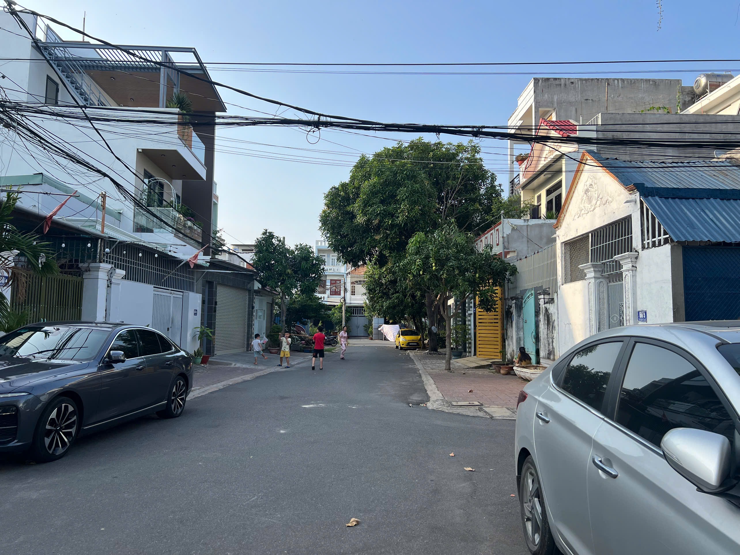 BÁN ĐẤT TRỐNG GÓC 3 MẶT TIỀN ĐƯỜNG LÊ THÁNH TÔNG, VŨNG TÀU, ĐƯỜNG CÓ VỈA HÈ RỘNG, KHU DÂN CƯ AN NINH, TIỀM NĂNG