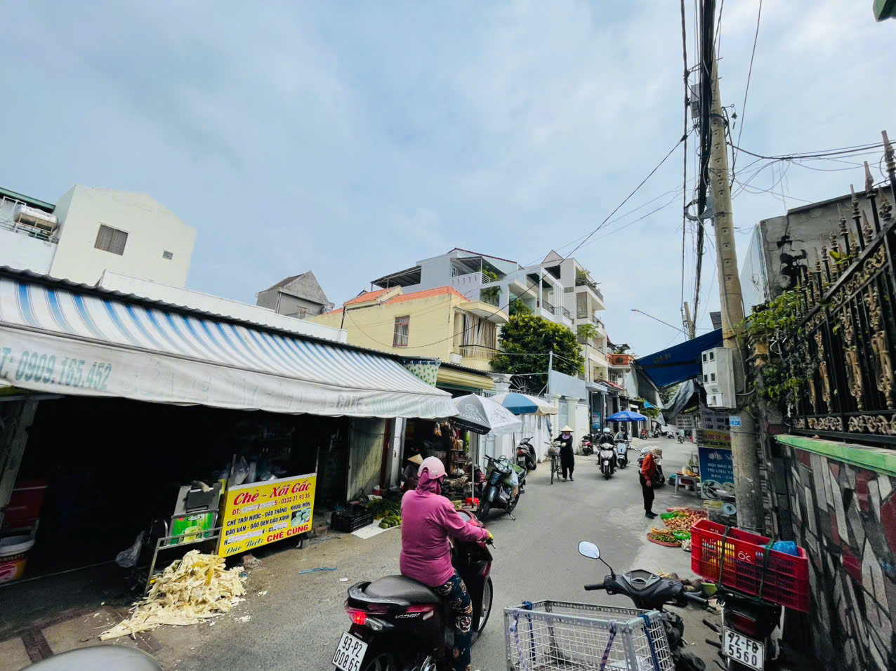 BÁN NHÀ ĐƯỜNG ĐOÀN THỊ ĐIỂM, VŨNG TÀU, DIỆN TÍCH 84.5M2 HƯỚNG ĐÔNG BẮC VỊ TRÍ MẶT TIỀN THOÁNG, VỈA HÈ RỘNG