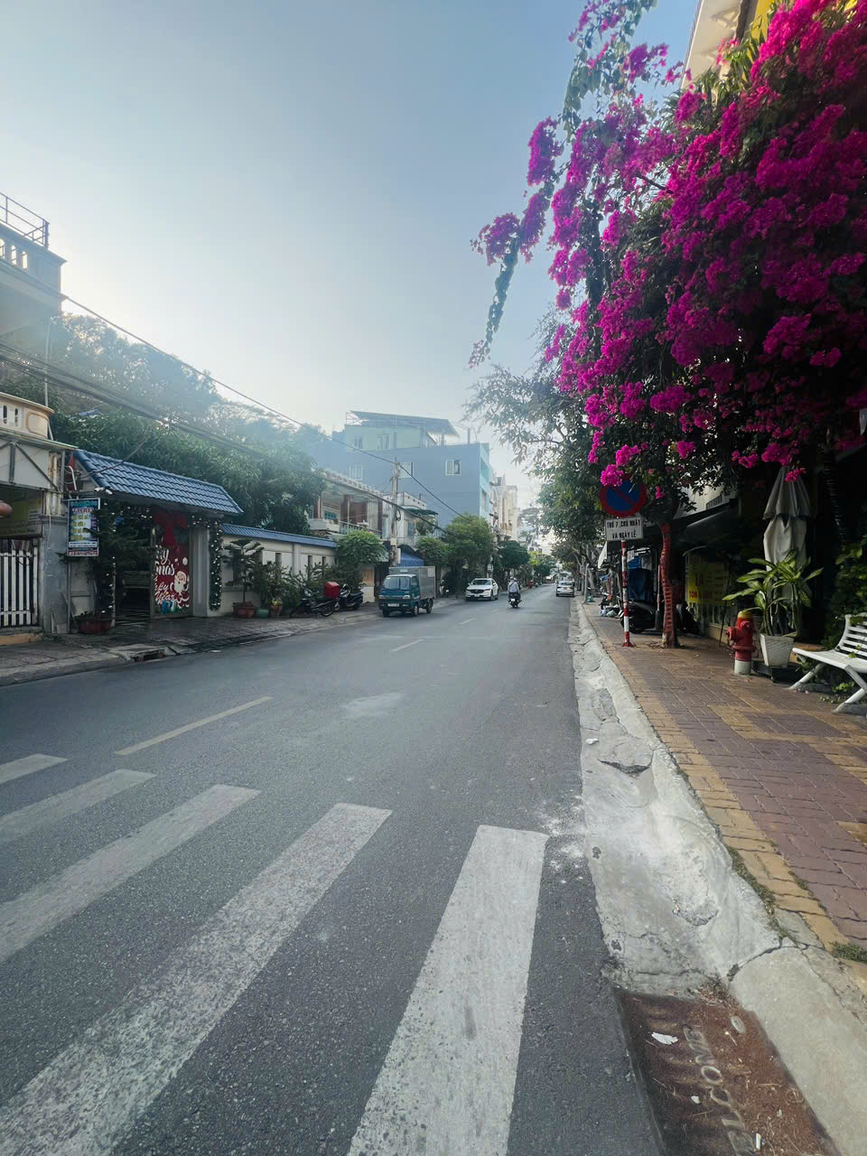 BÁN NHÀ PHAN CHU TRINH, VŨNG TÀU, DIỆN TÍCH 70M2 VỊ TRÍ MẶT TIỀN VỈA HÈ 10M, HƯỚNG TÂY NAM