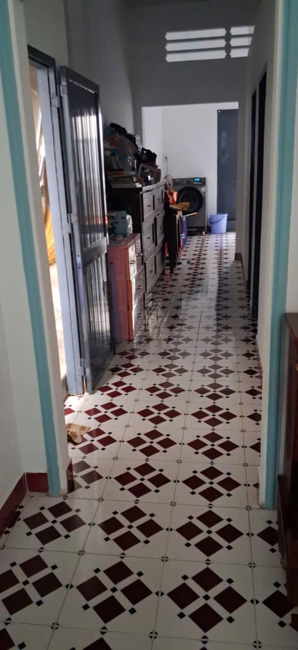 BÁN NHÀ CẤP 4 ĐƯỜNG NGUYỄN BỈNH KHIÊM, VŨNG TÀU, DIỆN TÍCH 71M2 VỊ TRÍ TIỀM NĂNG, KHU VỰC DÂN CƯ ĐÔNG, HƯỚNG RA BIỂN GẦN, TIỀM NĂNG ĐẦU TƯ ỔN ĐỊNH