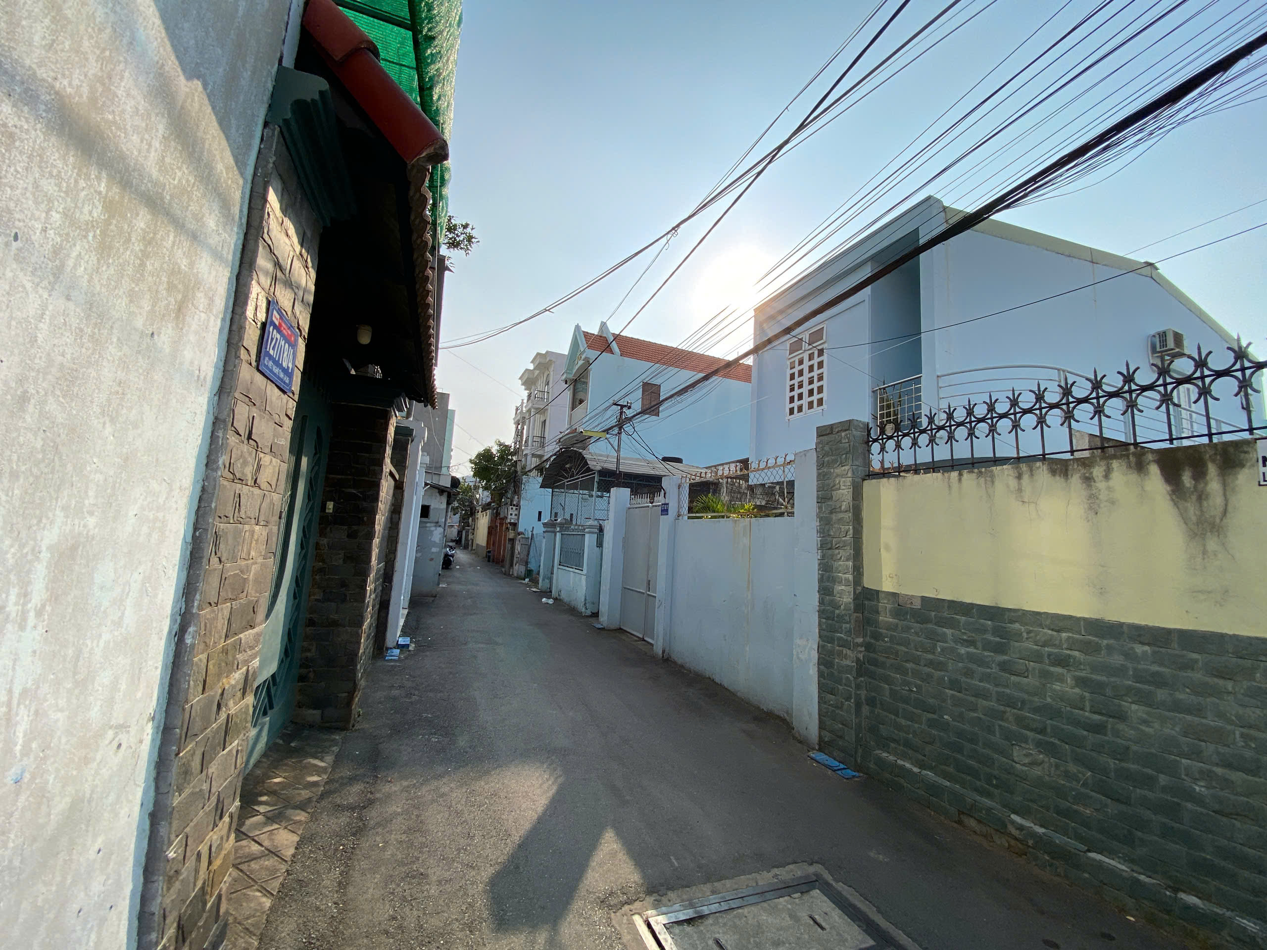 BÁN NHÀ ĐƯỜNG XÔ VIẾT NGHỆ TĨNH, VŨNG TÀU, DIỆN TÍCH 219M2 VỊ TRÍ HƯỚNG ĐÔNG NAM, KHU VỰC ĐÔNG DÂN CƯ