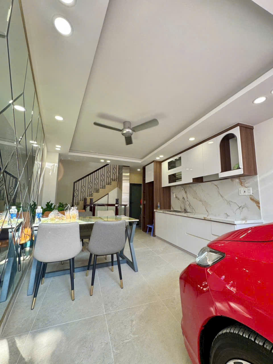 BÁN NHÀ HẺM BA CU, VŨNG TÀU, DIỆN TÍCH 48M2 VỊ TRÍ HƯỚNG ĐÔNG NAM, KHU VỰC DÂN CƯ ĐÔNG ĐÚC, THUẬN TIỆN