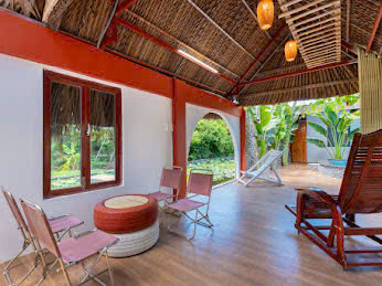 BÁN BIỆT THỰ SÂN VƯỜN NGUYỄN HỮU CẢNH, VŨNG TÀU, DIỆN TÍCH 500M2 VỊ TRÍ KHU VỰC DÂN CƯ ĐÔNG ĐÚC, TIỀM NĂNG