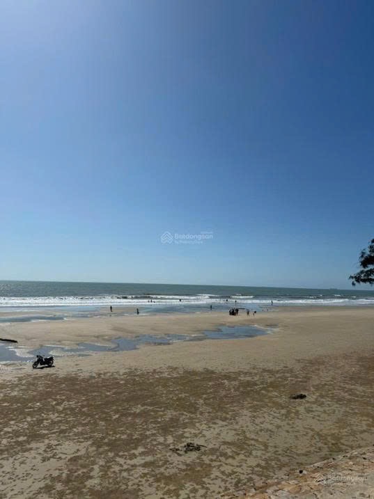 BÁN BIỆT THỰ KHU THANH BÌNH, PHƯỜNG 10, VŨNG TÀU, DIỆN TÍCH 300M2 VỊ TRÍ AN NINH TỐT, DÂN CƯ TIỀM NĂNG, ĐẦU TƯ LÂU DÀI NGAY KHU VỰC ĐẮC ĐỊA