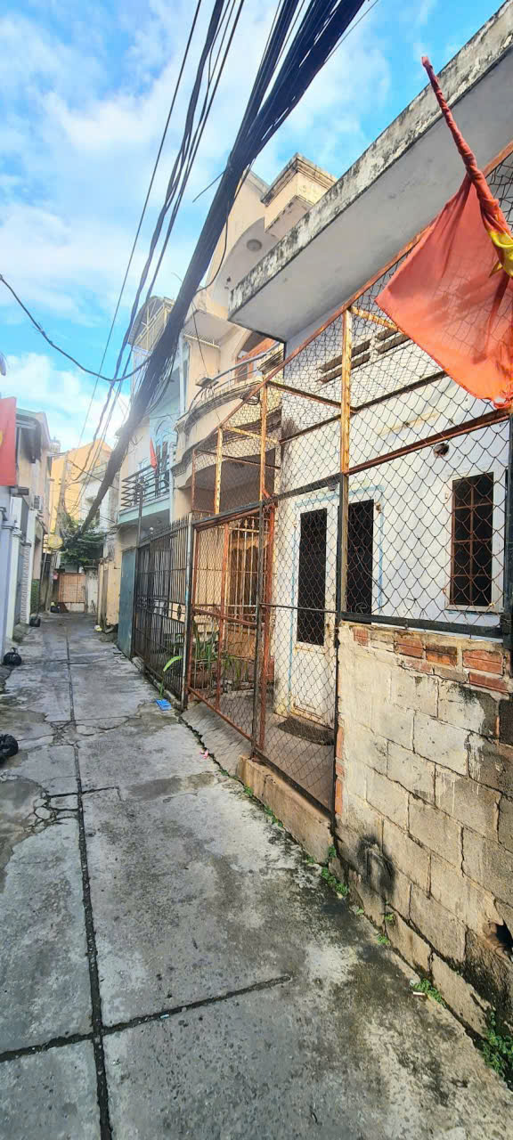 BÁN NHÀ TRƯƠNG CÔNG ĐỊNH, VŨNG TÀU, DIỆN TÍCH 95M2 KHU VỰC TRUNG TÂM, HƯỚNG TÂY BẮC, GIÁ TỐT CHO NHÀ ĐẦU TƯ