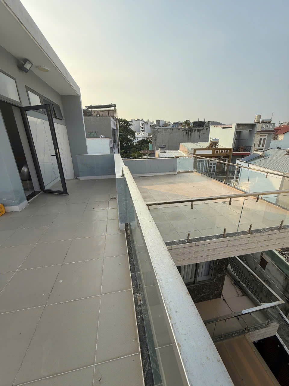 BÁN NHÀ ĐƯỜNG HOÀNG HOA THÁM, VŨNG TÀU, DIỆN TÍCH 227M2 VỊ TRÍ KHU VỰC TRUNG TÂM SẦM UẤT, GẦN BIỂN, TIỀM NĂNG GIÁ CAO