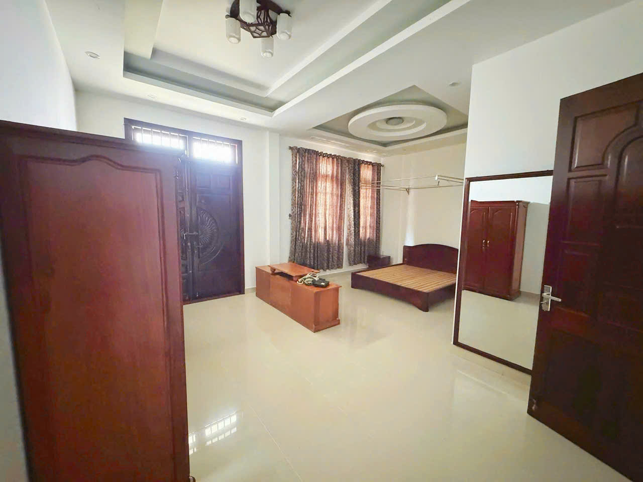 BÁN NHÀ HẺM Ô TÔ ĐƯỜNG LÊ PHỤNG HIỂU, VŨNG TÀU, DIỆN TÍCH 142.3M2 VỊ TRÍ ĐẮC ĐỊA, TIỀM NĂNG SINH LỜI NGAY