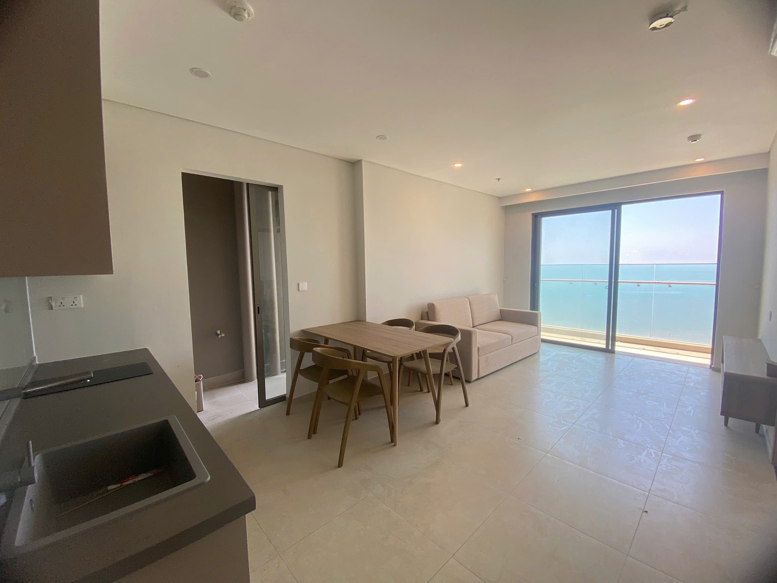 BÁN CĂN HỘ THE SÓNG, VŨNG TÀU, VIEW BIỂN, DIỆN TÍCH 49M2 VỊ TRÍ TÒA CHUNG CƯ ĐẸP VÀ TIỀM NĂNG KHAI THÁC NHIỀU NHẤT