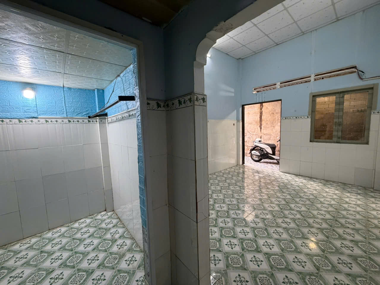 BÁN NHÀ CẤP 4 TRẦN PHÚ VŨNG TÀU, DIỆN TÍCH 63M2 VỊ TRÍ HƯỚNG TÂY NAM, KHU VỰC GẦN BIỂN ĐÔNG DÂN CƯ