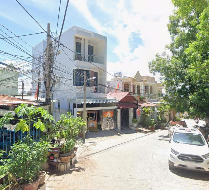 BÁN NHÀ ĐƯỜNG TRẦN PHÚ, VŨNG TÀU, HẺM Ô TÔ THOẢI MÁI DI CHUYỂN, VỊ TRÍ SÁT BIỂN VIEW ĐẸP, GIÁ TỐT