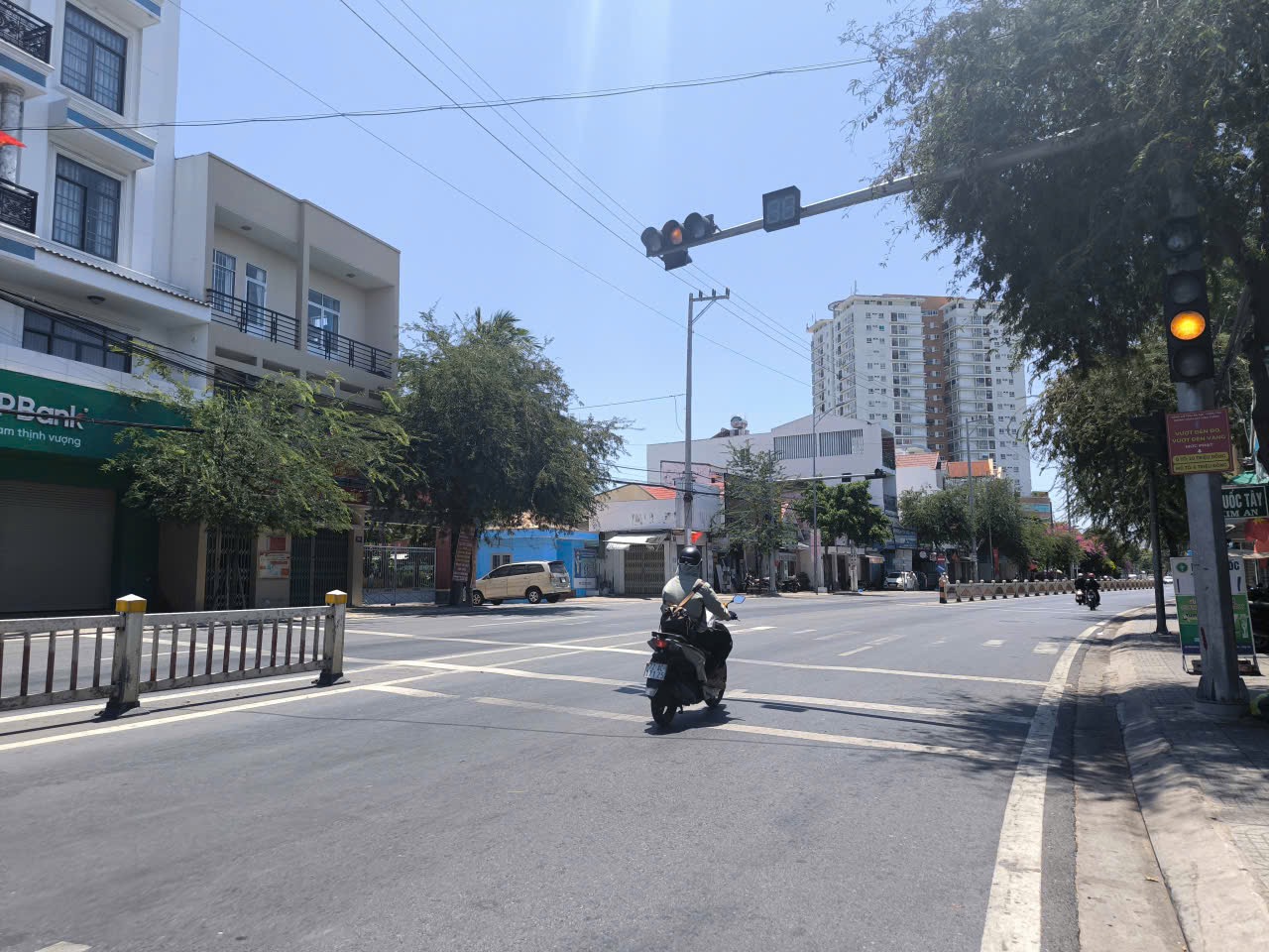 BÁN ĐẤT TẶNG NHÀ CẤP 4 - MẶT TIỀN 30/4, VŨNG TÀU, DIỆN TÍCH 119,9M2 QUỸ ĐẤT ĐẸP CHO NHÀ ĐẦU TƯ